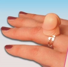 Anello con fallo usato  Ruvo di Puglia