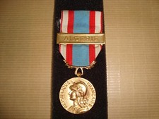 Medaille commemorative agrafe d'occasion  Tours-