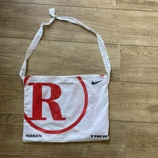Ancienne musette cyclisme d'occasion  Gommegnies