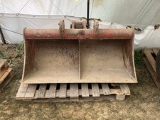 Benna liscia per usato Benna liscia per usato  Ferrere