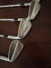 Titleist 712 MB conjunto forjado 4-PW (não 7 ferro) eixos rígidos alças de couro!! destro comprar usado  Enviando para Brazil