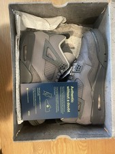 jordan 4 d'occasion  Expédié en Belgium