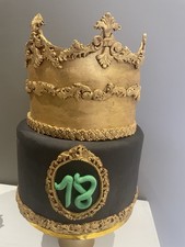 Torta finta anni usato  Taranto