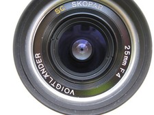 Voigtlander skopar 25mm d'occasion Voigtlander skopar 25mm d'occasion  Thuir