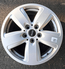 mini mini mini 1 5 one d usato mini mini mini 1 5 one d usato  Italia