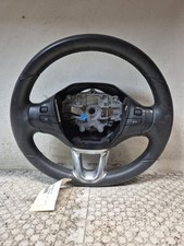 Volant peugeot 208 d'occasion  Sainte-Livrade-sur-Lot
