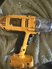 Used dewalt volt d'occasion  Expédié en Belgium