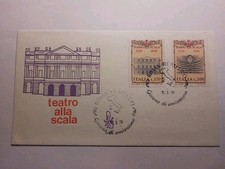 Primo giorno teatro usato  Pomezia