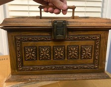 Kit de costura mista vintage suprimentos de costura estocados caixa de madeira sintética é de plástico comprar usado  Enviando para Brazil