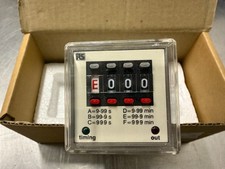 Horloge digitale multifonction d'occasion  Coutras