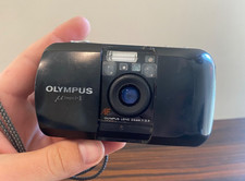 Olympus μ mju Czarny aparat filmowy Stylus Point & Shoot z Japonii. Działa 100%, używany na sprzedaż  PL