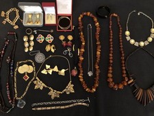 Lots bijoux fantaisie d'occasion  Hyères