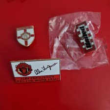 Manchester united badges for sale  PONTYPRIDD