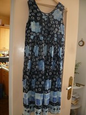 Robe vintage hippie d'occasion  Paris XIII