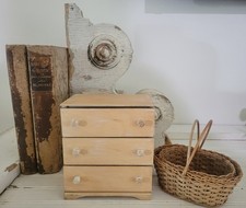 Adorable vintage drawer for sale  Foley