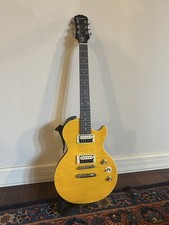 Chitarra elettrica usato  Soresina