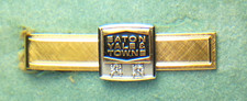 🔐 Fechadura EATON YALE & TOWNE em perfeito estado. Clipe de gravata prêmio serviço funcionário emblema Co. 10K comprar usado  Enviando para Brazil