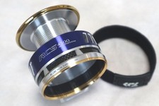 Bobina daiwa saltiga usato  Spedire a Italy