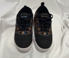 Usado, Sapatos de skatista Heelys Pro 20 estampas juvenil tamanho 3 estilo chama HE101520H infantil preto comprar usado Usado, Sapatos de skatista Heelys Pro 20 estampas juvenil tamanho 3 estilo chama HE101520H infantil preto comprar usado  Enviando para Brazil