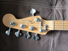 Basso elettrico fender usato  Toritto