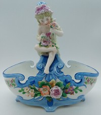 Figurine panier vide d'occasion  Saint-Calais