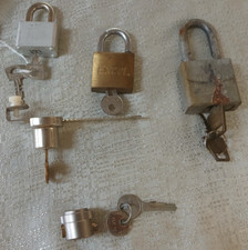 Set locks keys for sale  Saint Paul