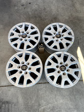 Set oem toyota for sale  Pacoima