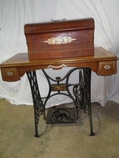 Machine coudre ancienne d'occasion  Ancerville