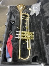 Trompete Jupiter JTR-700 série padrão estudante BB comprar usado Trompete Jupiter JTR-700 série padrão estudante BB comprar usado  Enviando para Brazil