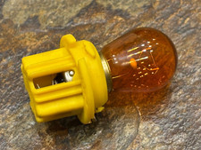 Suporte de lâmpada soquete lanterna traseira Mercedes Benz E320 amarelo âmbar 197540 24cp, usado comprar usado Suporte de lâmpada soquete lanterna traseira Mercedes Benz E320 amarelo âmbar 197540 24cp, usado comprar usado  Enviando para Brazil