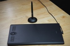 Wacom intuos pro for sale  Hurst