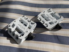 Azonic fusion flat for sale  HITCHIN