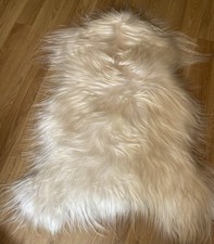Icelandic sheepskin rug for sale  NEWBURY