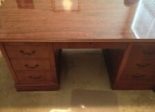 Quality office desk for sale  Atlanta