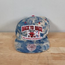 Boné Snapback Chicago Bulls Back To Back NBA Mitchell & Ness Air Jordan comprar usado  Enviando para Brazil