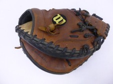 Wilson catchers mitt for sale  Tioga