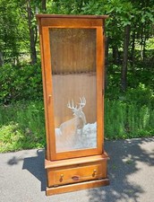Wooden gun cabinat for sale  Round Top