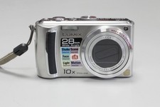 Fotocamera panasonic superzzom usato  Spedire a Italy