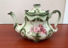 Beautiful victorian teapot for sale  GILLINGHAM