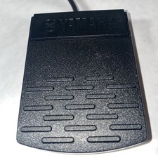 Pedal de sustentação estilo interruptor de pé Yamaha FC5 (para piano digital Yamaha P-45 etc. comprar usado Pedal de sustentação estilo interruptor de pé Yamaha FC5 (para piano digital Yamaha P-45 etc. comprar usado  Enviando para Brazil