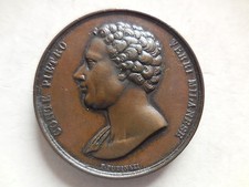 Medaglia onore pietro usato  Italia