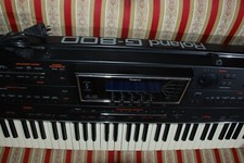 Roland 800 arranger usato  Sassano