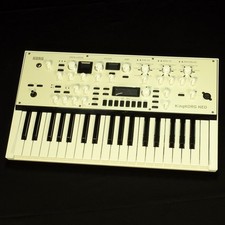 Korg virtual analog d'occasion  Expédié en Belgium