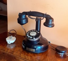 Antico telefono disco usato  Pavia