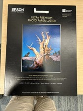 Papel fotográfico Epson Ultra Premium brilho 17x22" 25 folhas (14 à esquerda) comprar usado  Enviando para Brazil