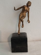 Nudo fanciulla che usato  Milano