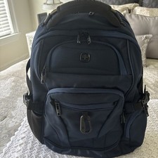 Mochila suíça praticamente nova em folha azul marinho, usado comprar usado  Enviando para Brazil