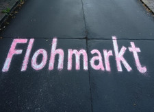 Hausflohmarkt vom teller gebraucht kaufen  Helbra