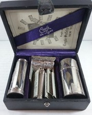 Conjunto de Barbeador EAGLE DeLUXE -- Conjunto Top de Linha Navalha, Lâminas, Sabonete, Pincel comprar usado  Enviando para Brazil