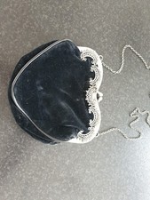 Herzförmige damen handtasche gebraucht kaufen Herzförmige damen handtasche gebraucht kaufen  Düsseldorf